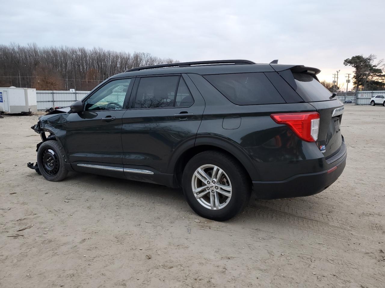 2022 FORD EXPLORER X - Фото 2