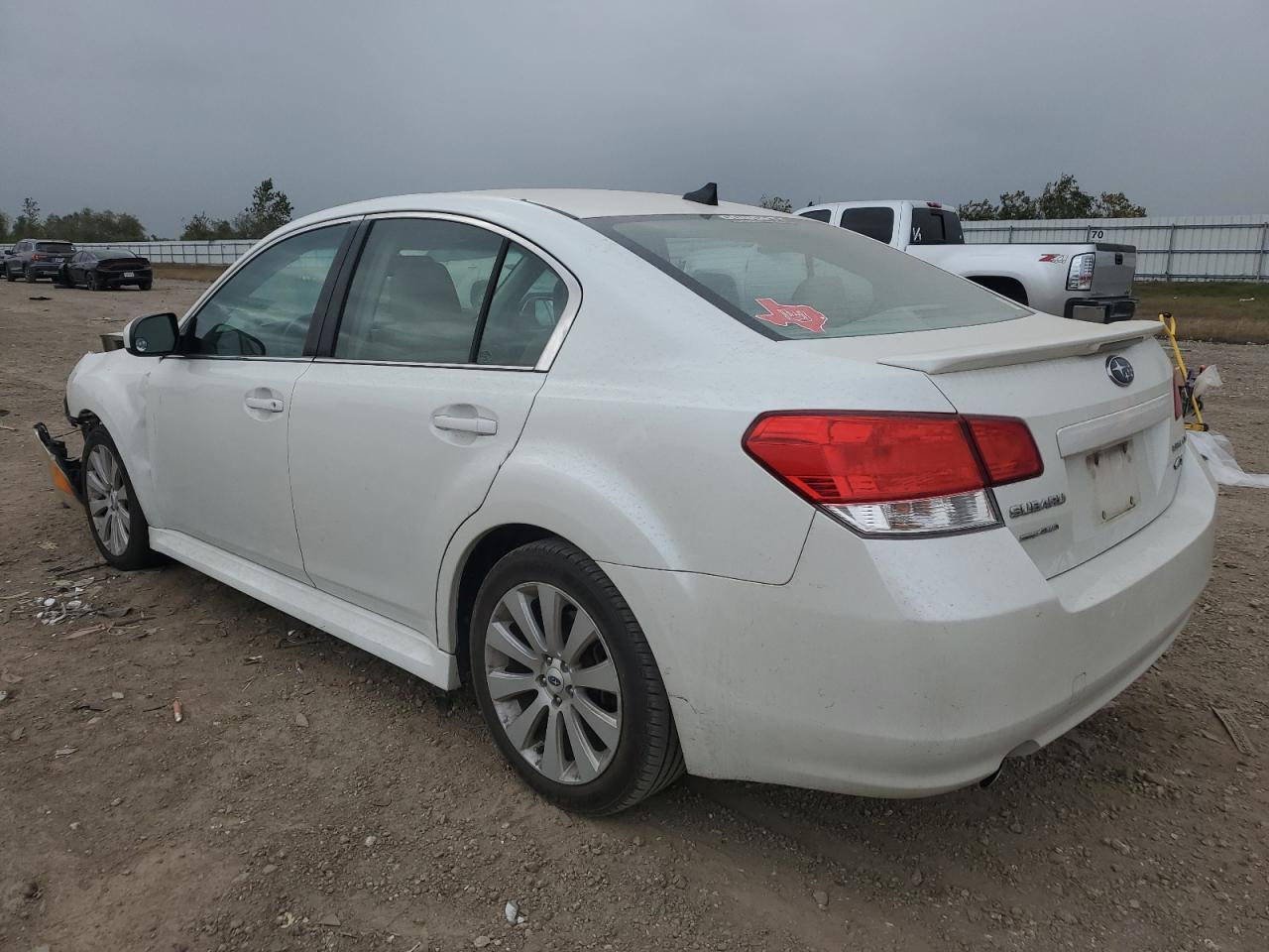 2011 SUBARU LEGACY 2.5 - Image 2