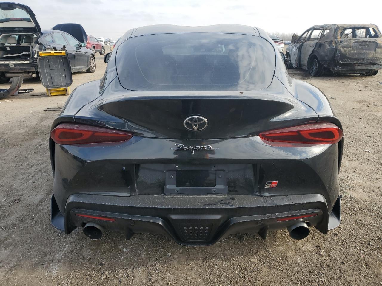 2021 TOYOTA SUPRA BASE - Фото 6