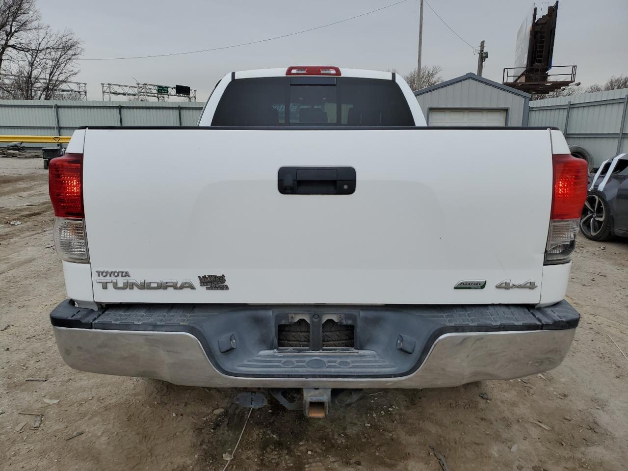 2011 TOYOTA TUNDRA DOU - Image 6