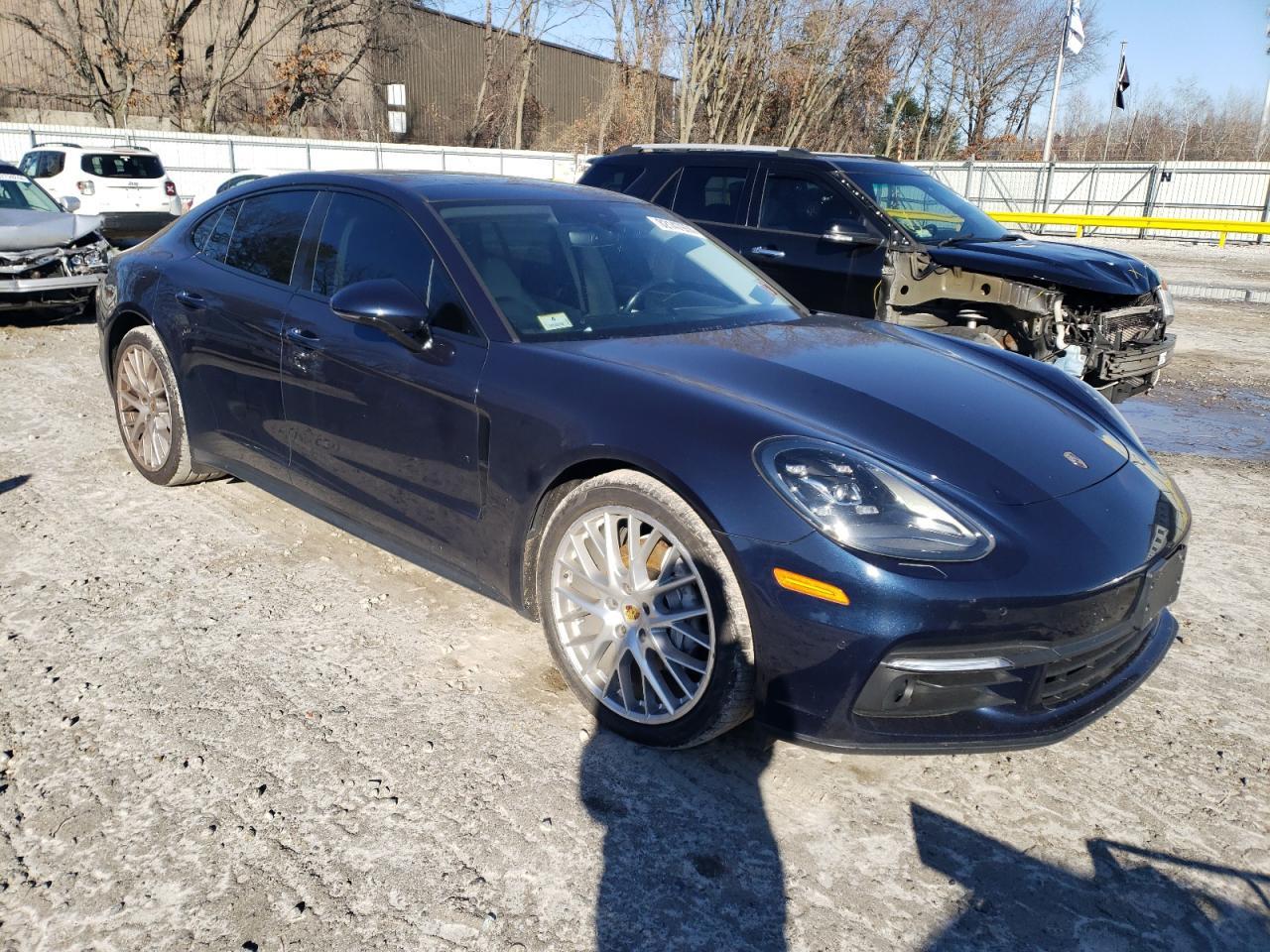 2018 PORSCHE PANAMERA 4 - Image 4