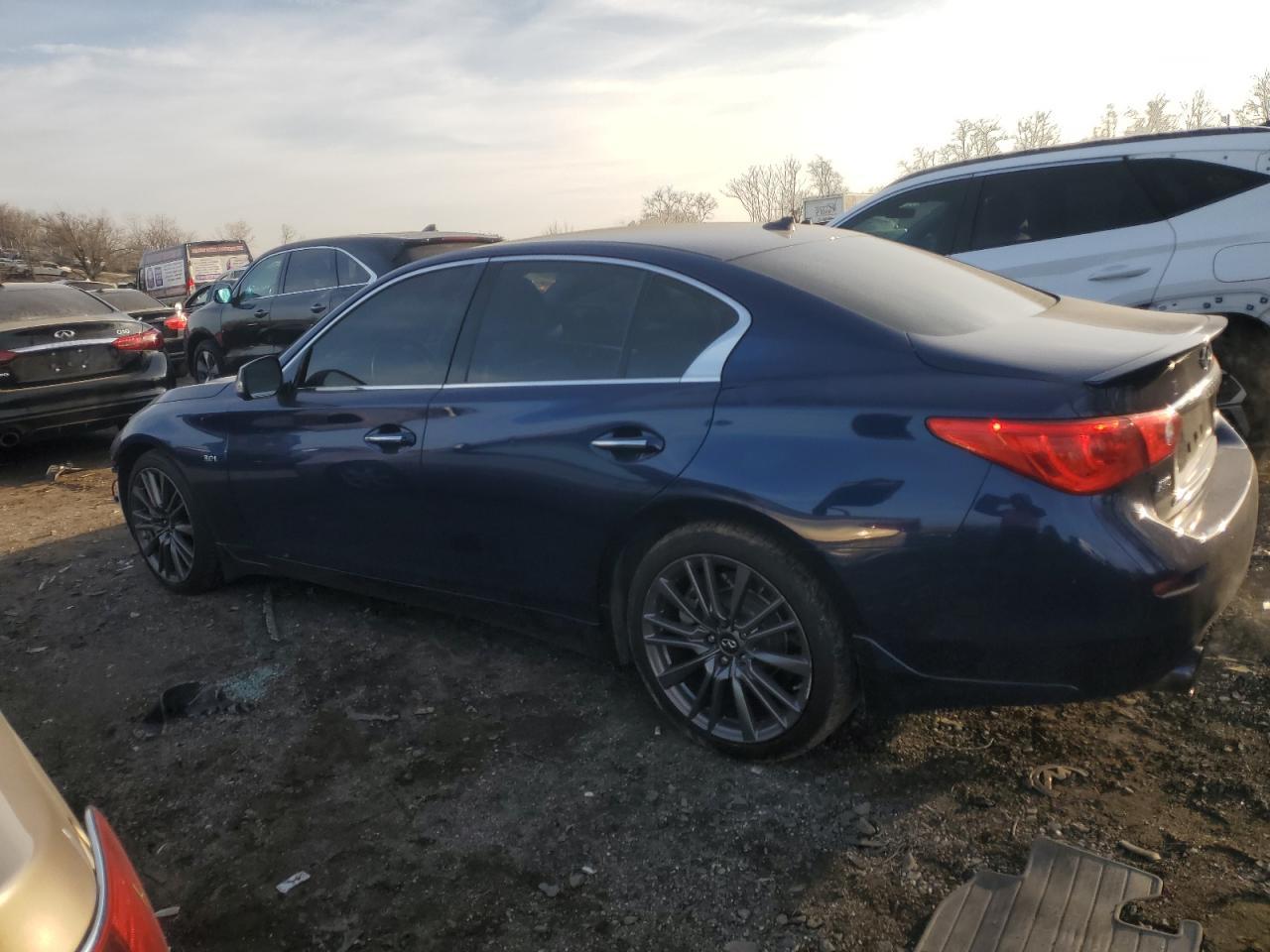 2016 INFINITI Q50 RED SP - Фото 2