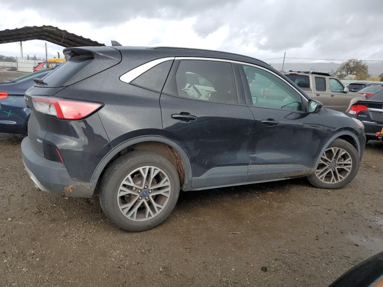 2020 FORD ESCAPE SEL - Image 3
