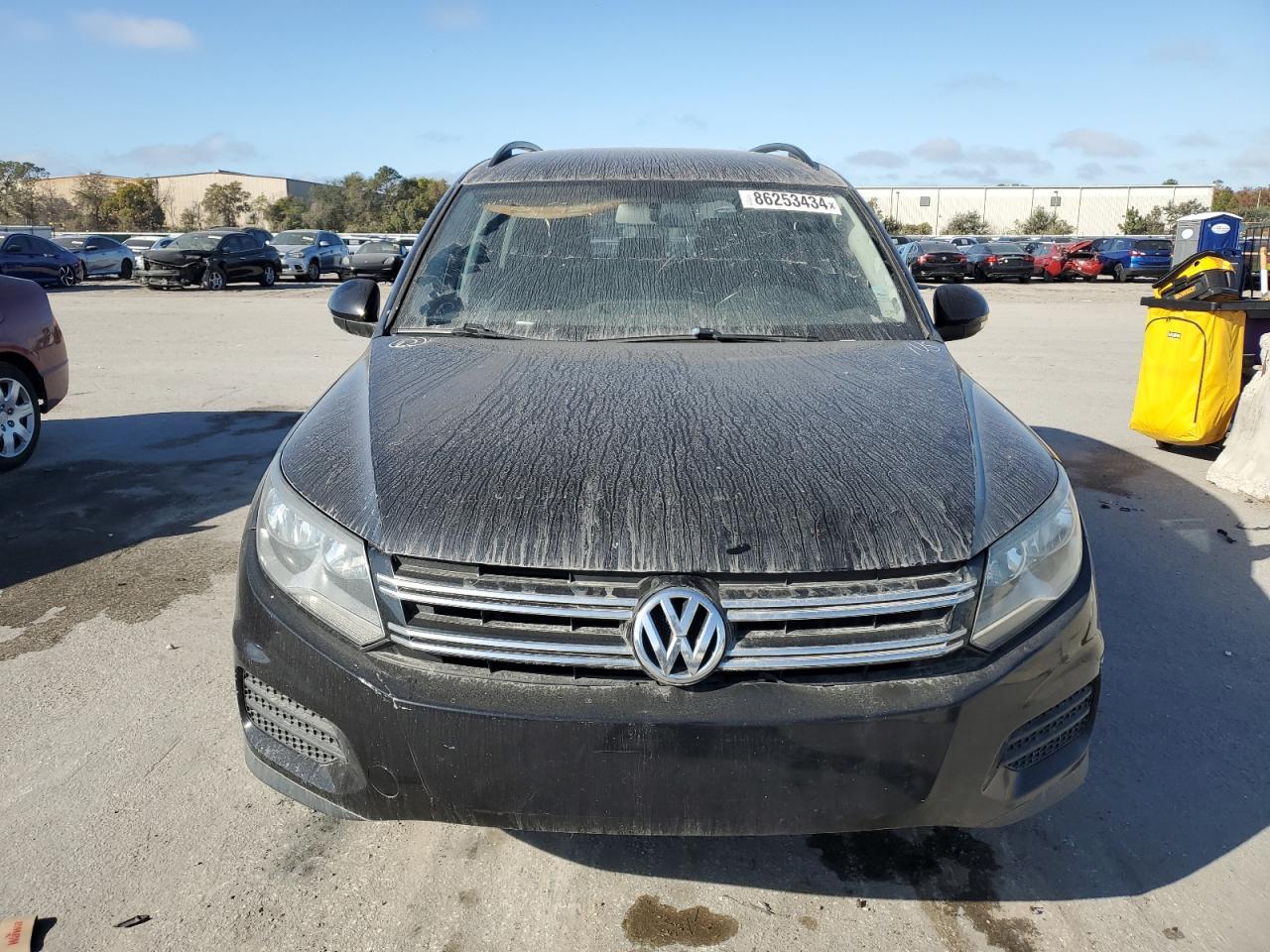 2015 VOLKSWAGEN TIGUAN S - Фото 5