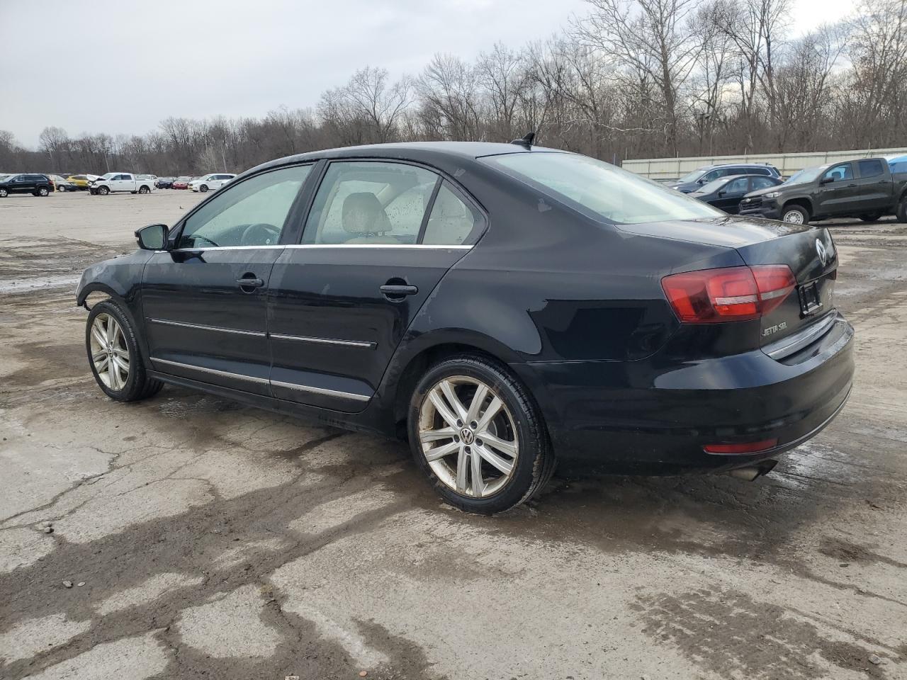 2017 VOLKSWAGEN JETTA SEL - Фото 2