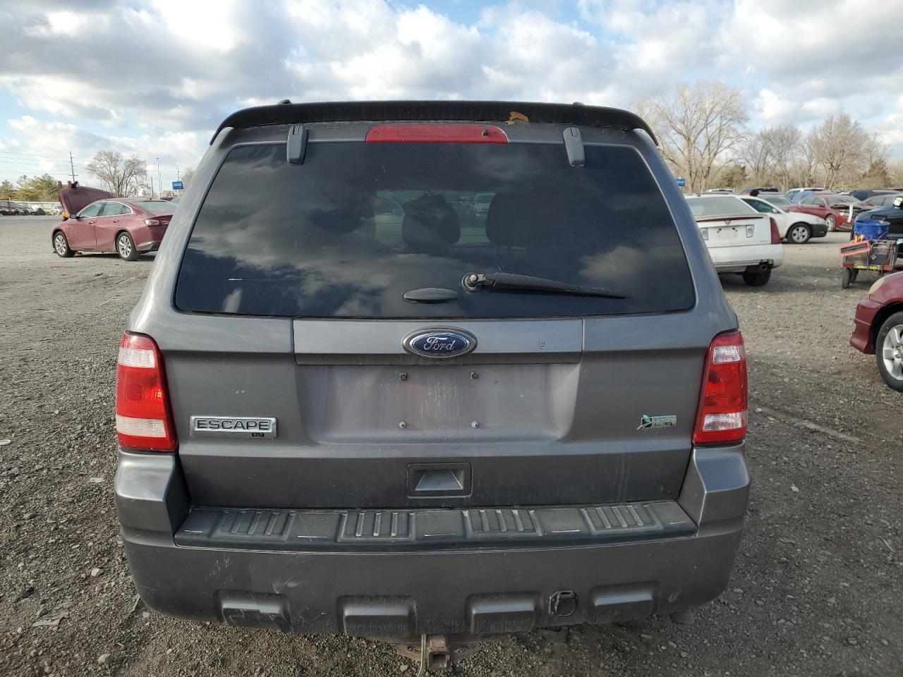 2012 FORD ESCAPE XLT - Фото 6