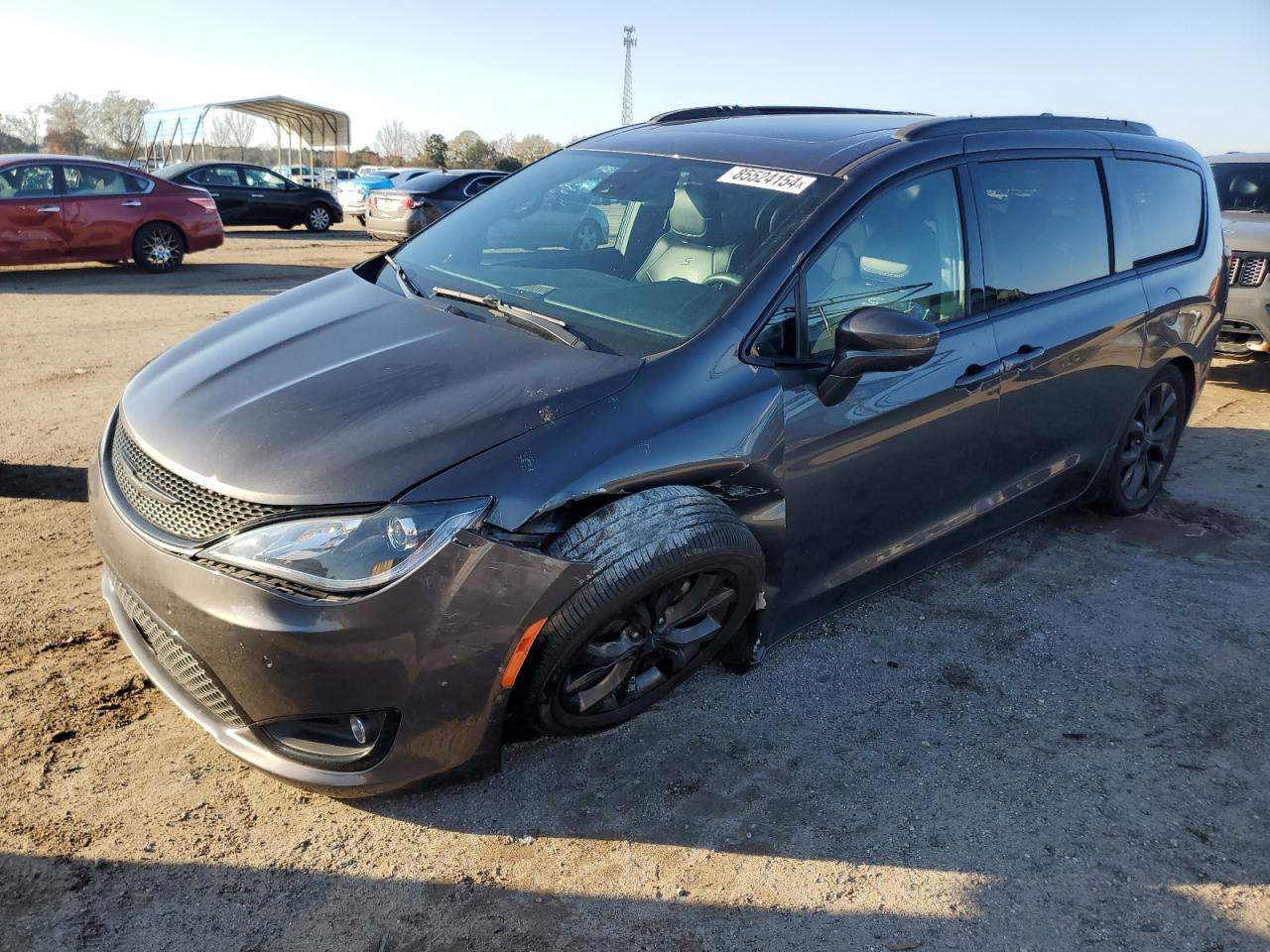 2020 CHRYSLER PACIFICA L
