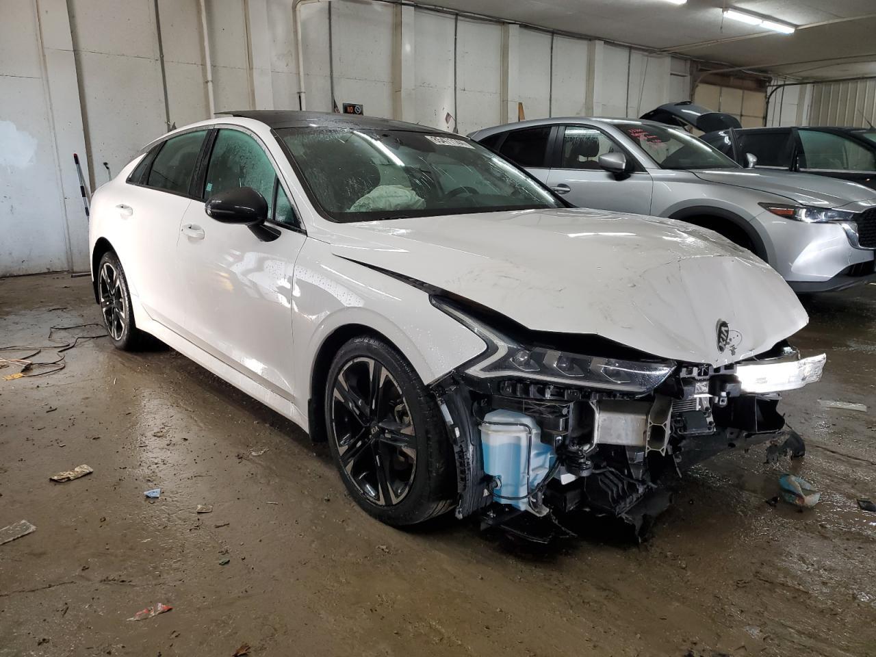 2021 KIA K5 GT LINE - Image 4