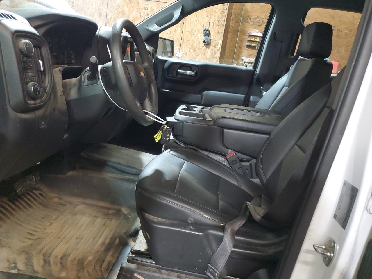 2019 CHEVROLET SILVERADO - Фото 7