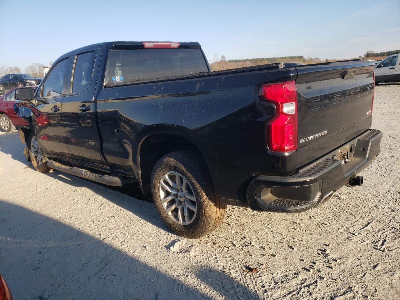 2019 CHEVROLET SILVERADO - Image 2