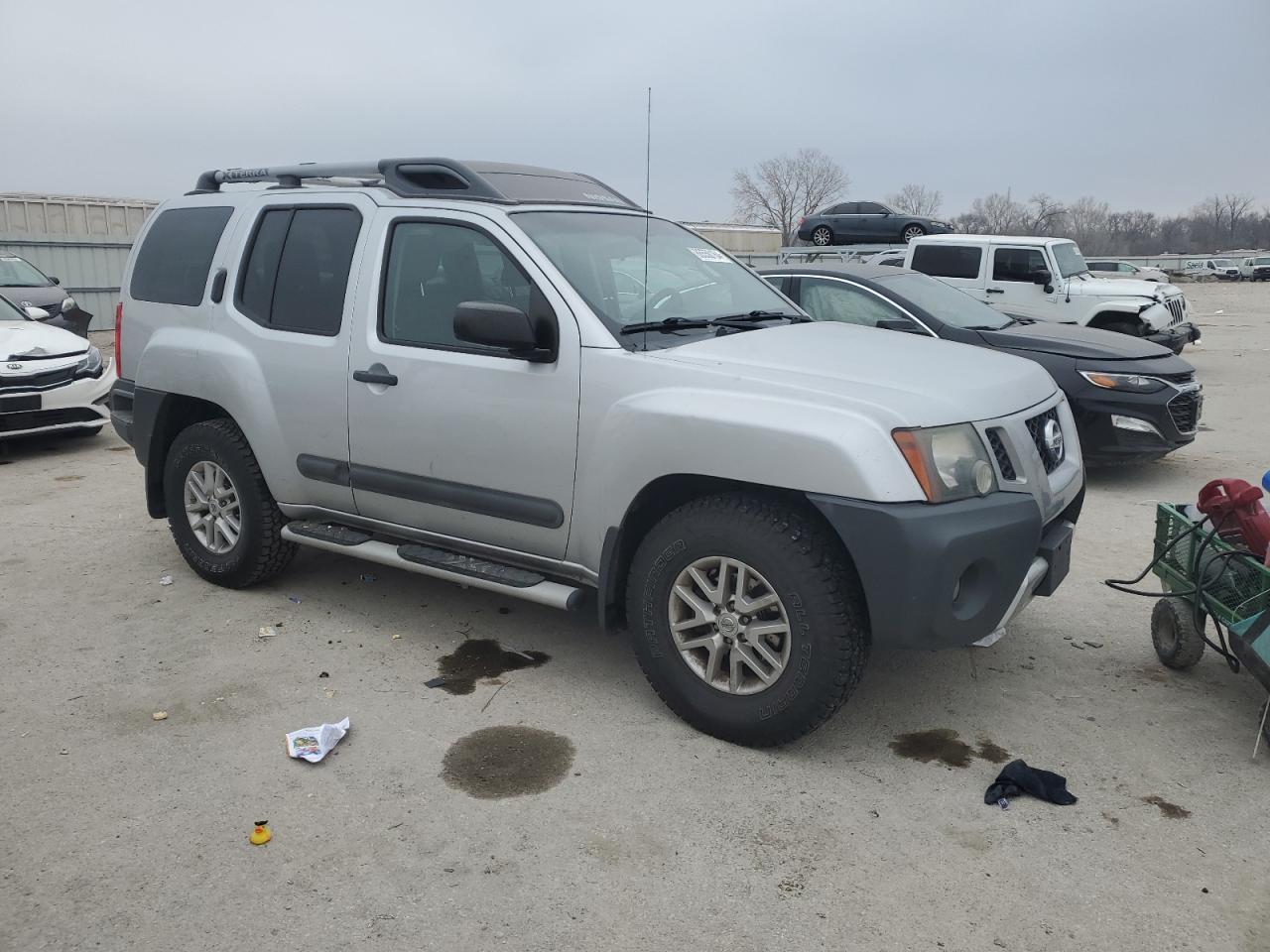 2014 NISSAN XTERRA X - Фото 4