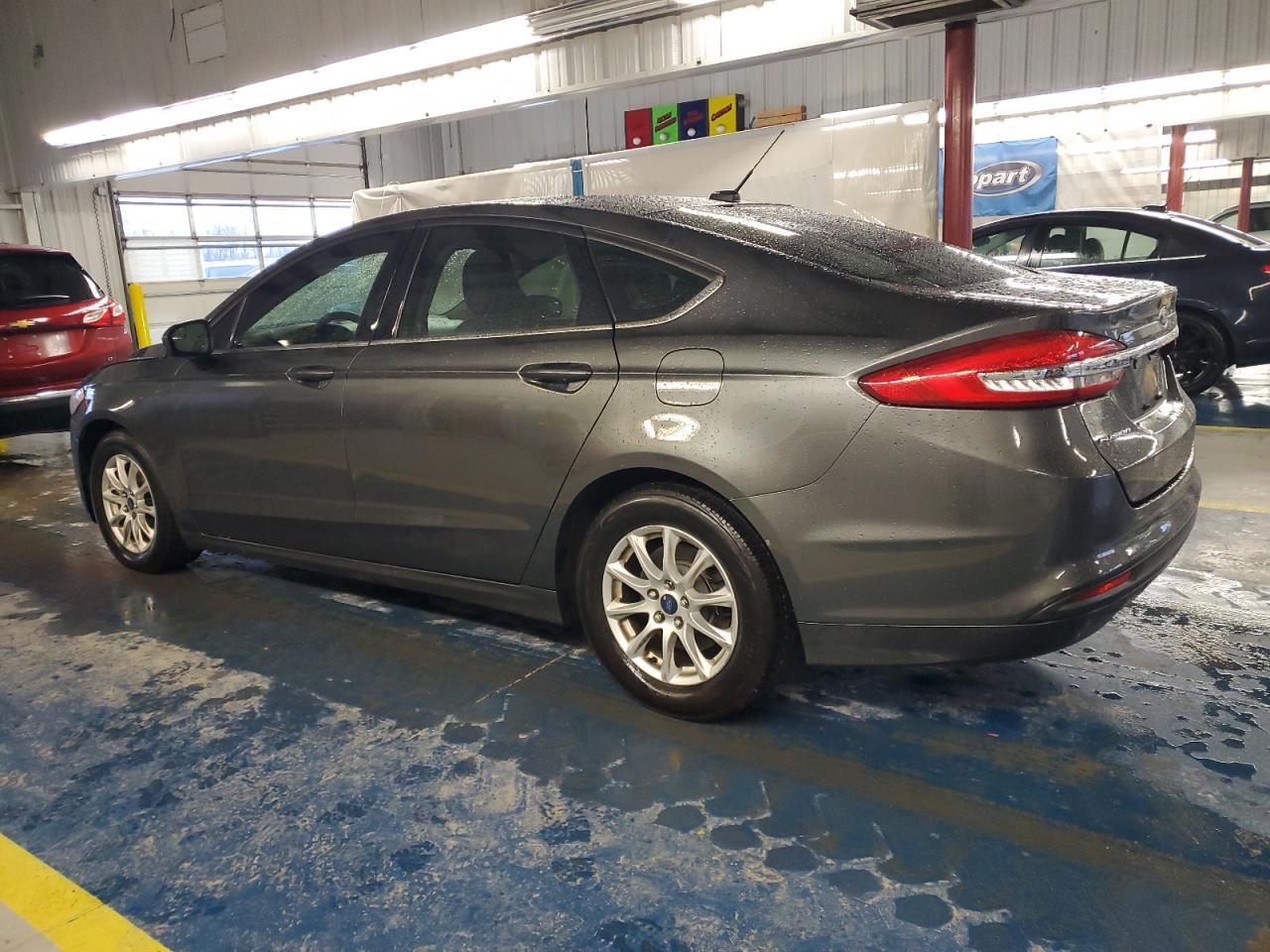 2017 FORD FUSION S - Фото 2