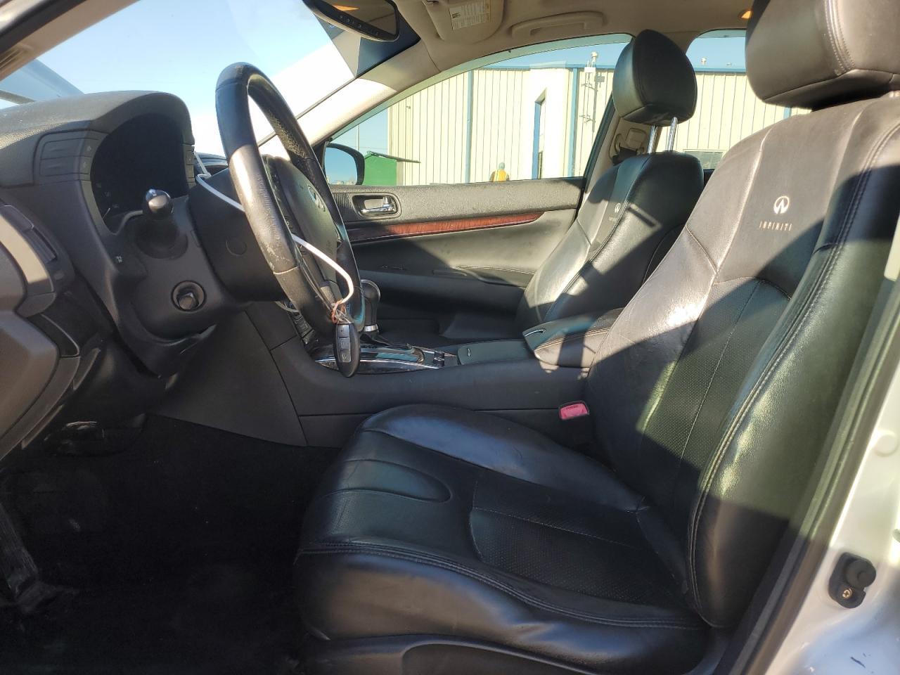 2012 INFINITI G37 BASE - Image 7