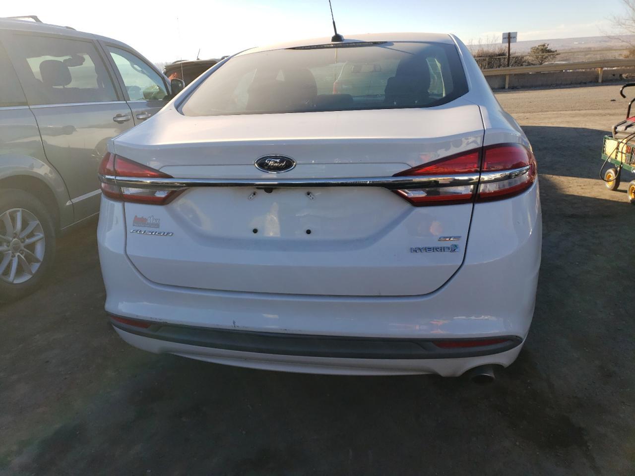2017 FORD FUSION SE - Image 6