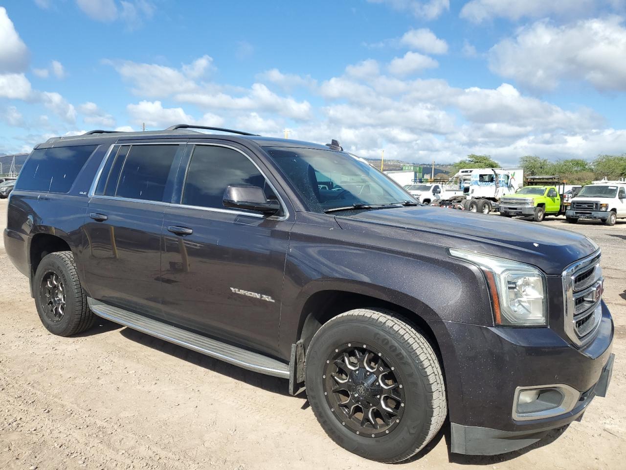 2016 GMC YUKON XL K - Image 4