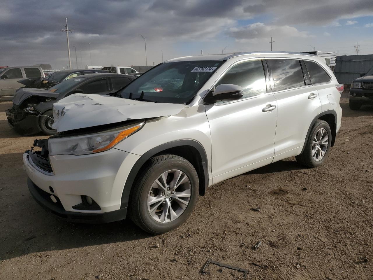 2014 TOYOTA HIGHLANDER