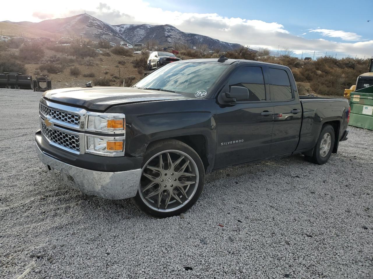 2015 CHEVROLET SILVERADO