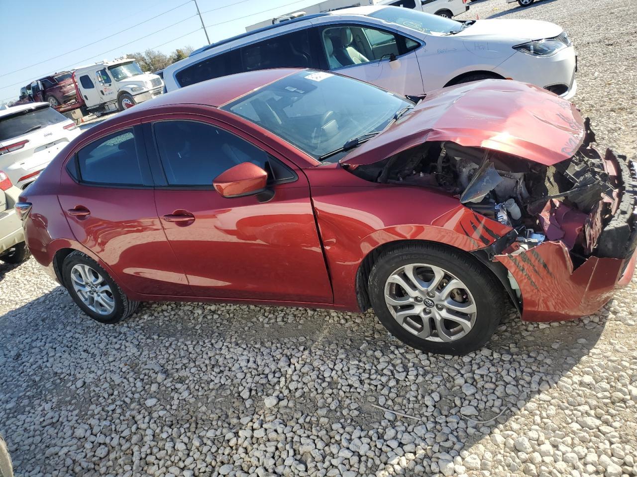 2017 TOYOTA YARIS IA - Image 4