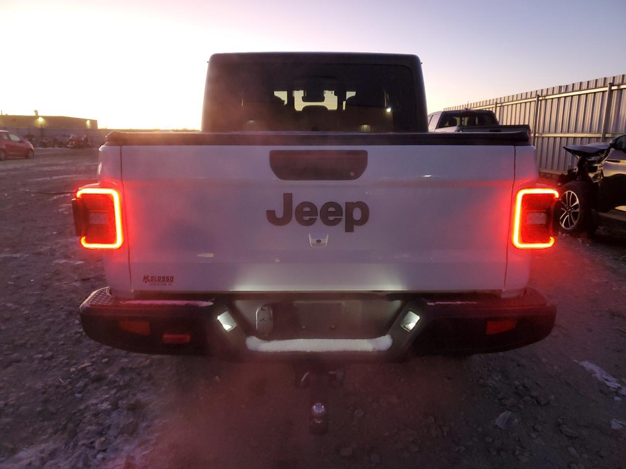 2021 JEEP GLADIATOR - Image 6