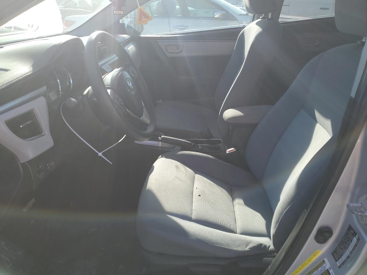 2015 TOYOTA COROLLA L - Image 7