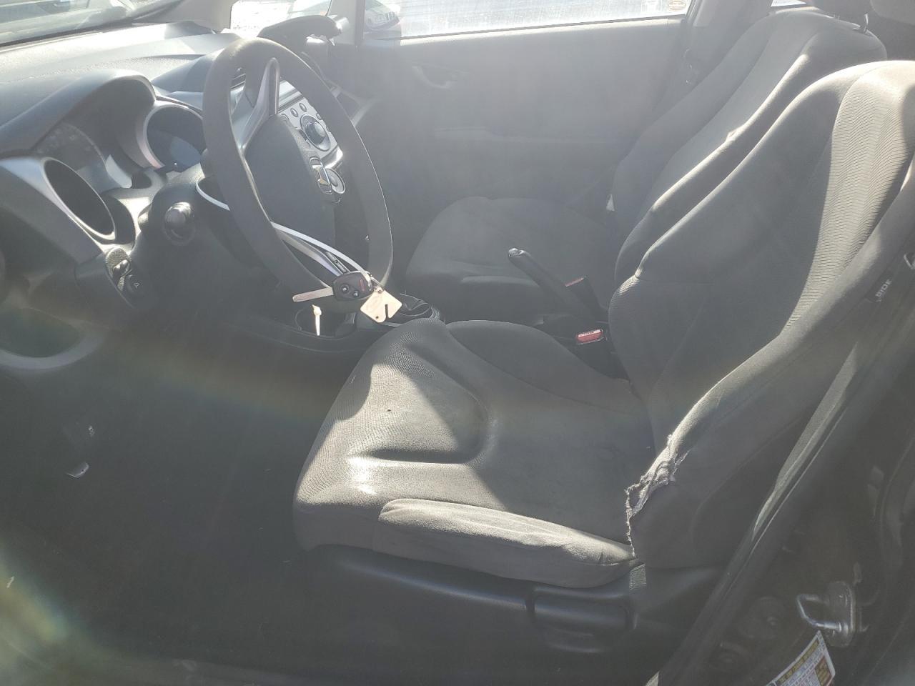 2013 HONDA FIT - Image 7