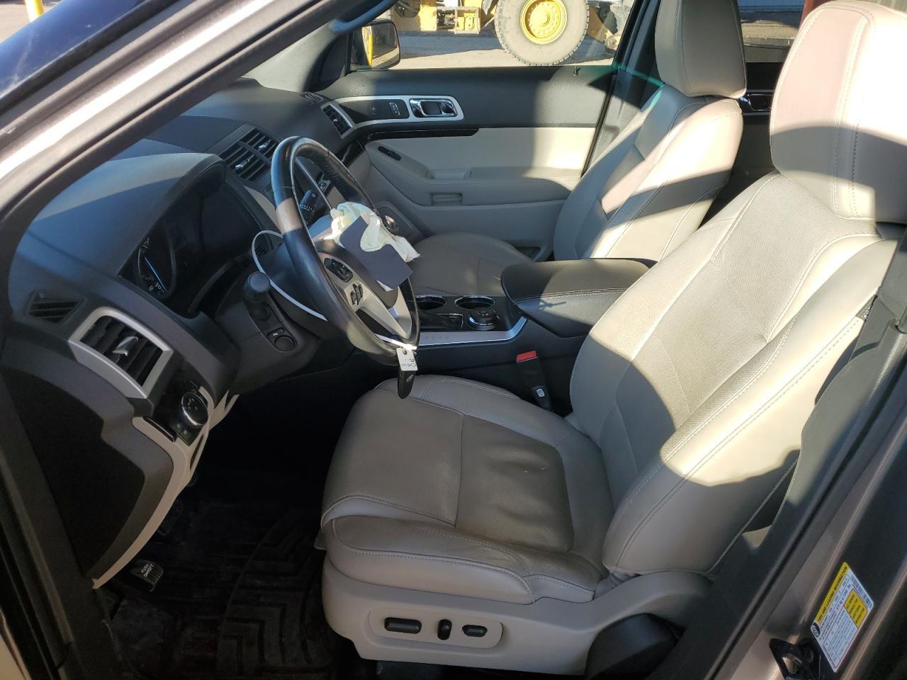 2013 FORD EXPLORER L - Image 7