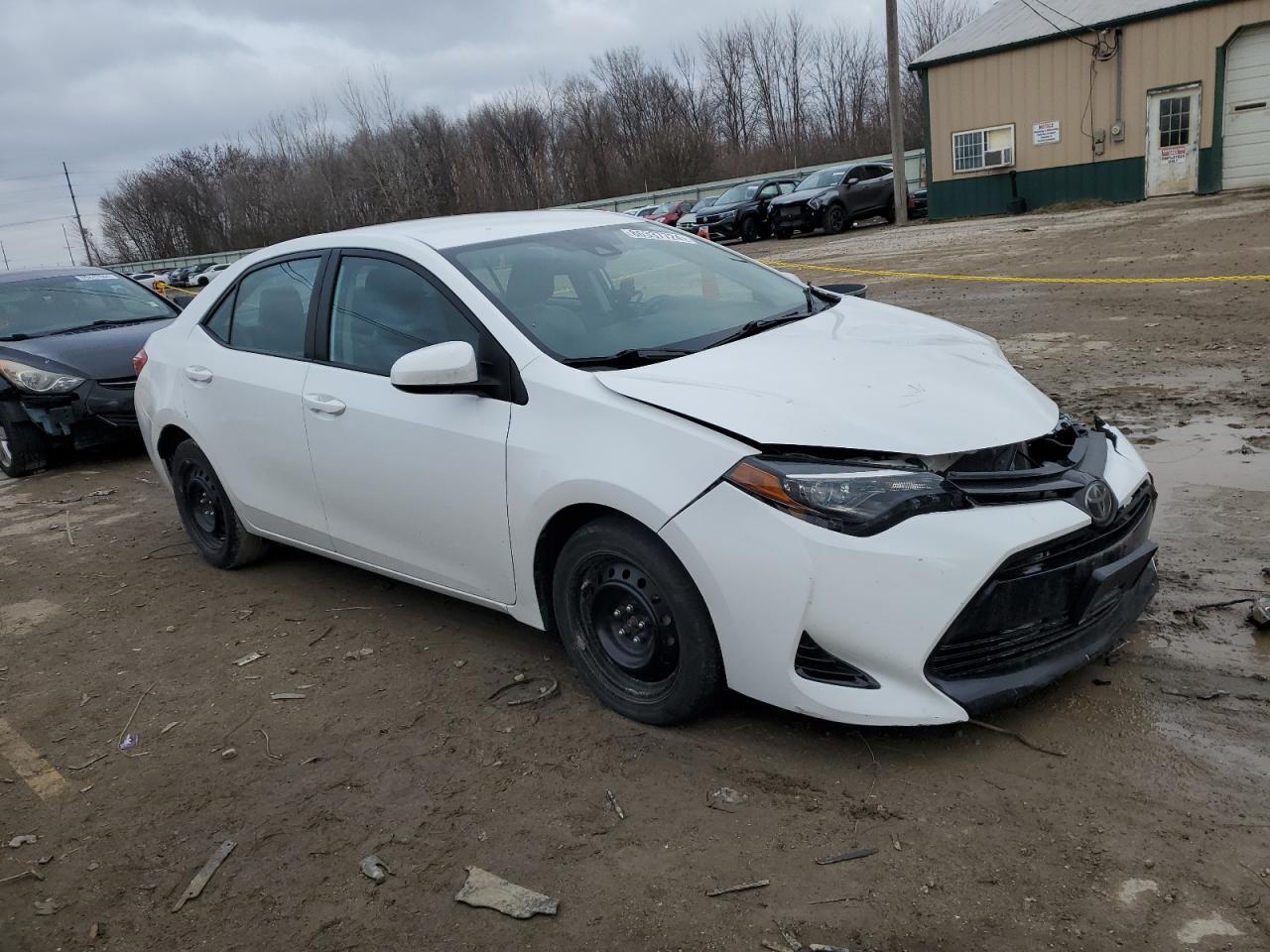 2019 TOYOTA COROLLA L - Фото 4