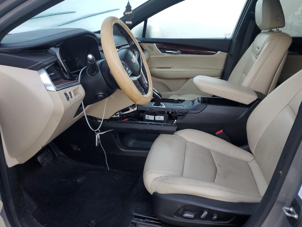 2019 CADILLAC XT5 LUXURY - Image 7