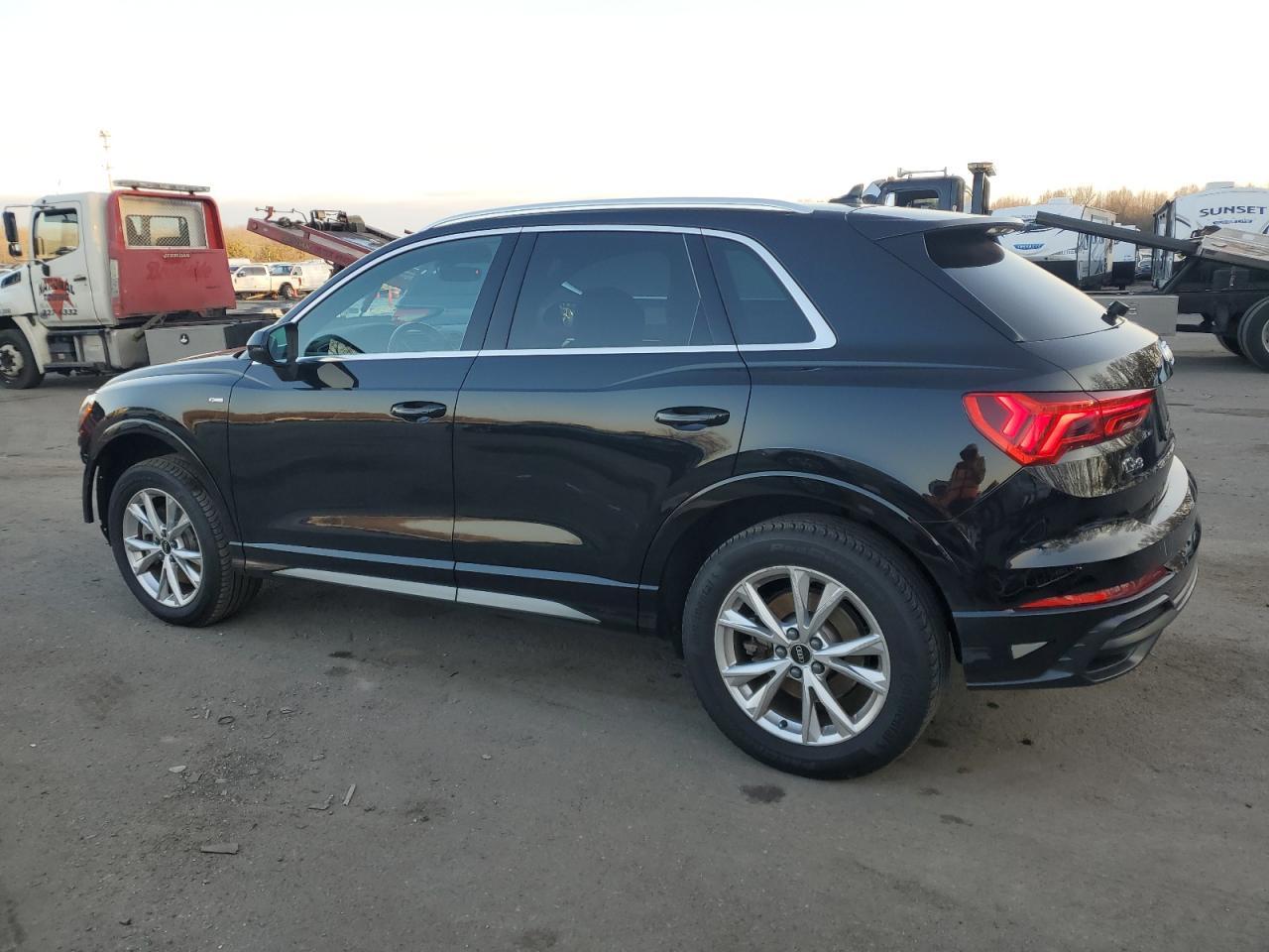 2022 AUDI Q3 PREMIUM - Фото 2