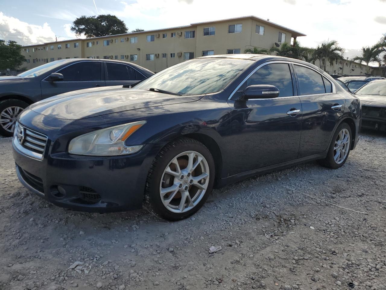 2014 NISSAN MAXIMA S car image