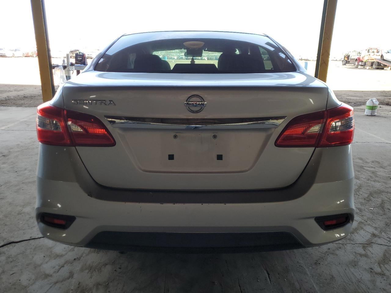 2017 NISSAN SENTRA S - Фото 6