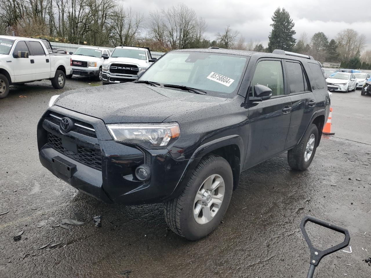 2024 TOYOTA 4RUNNER SR