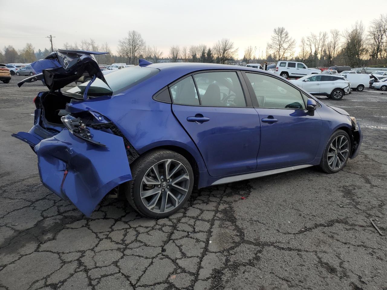 2020 TOYOTA COROLLA SE - Фото 3