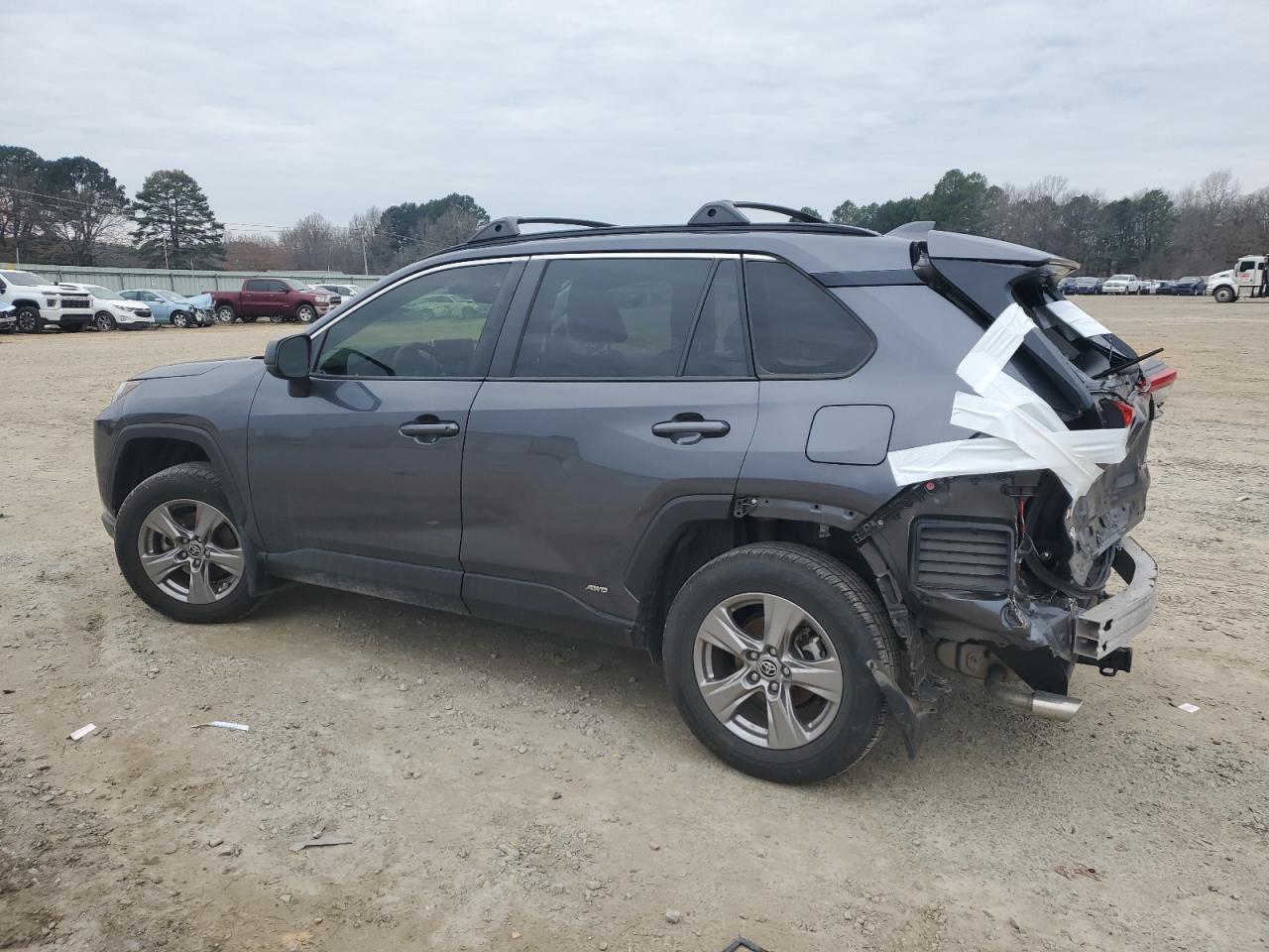 2023 TOYOTA RAV4 LE - Фото 2