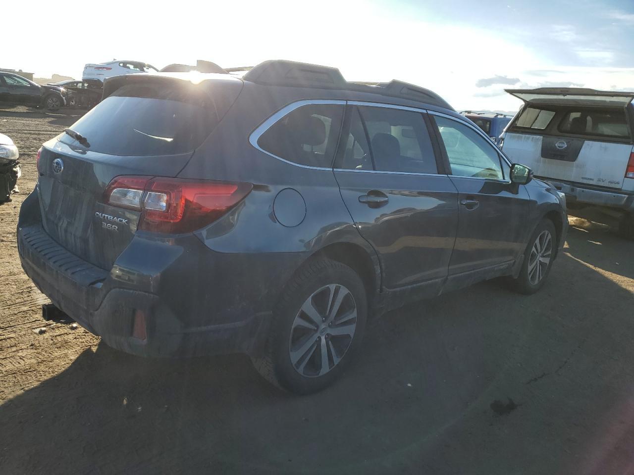 2018 SUBARU OUTBACK 3. - Фото 3