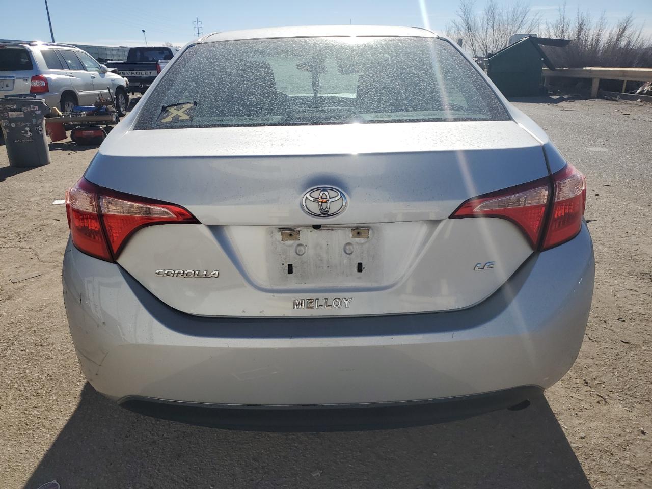 2018 TOYOTA COROLLA L - Image 6