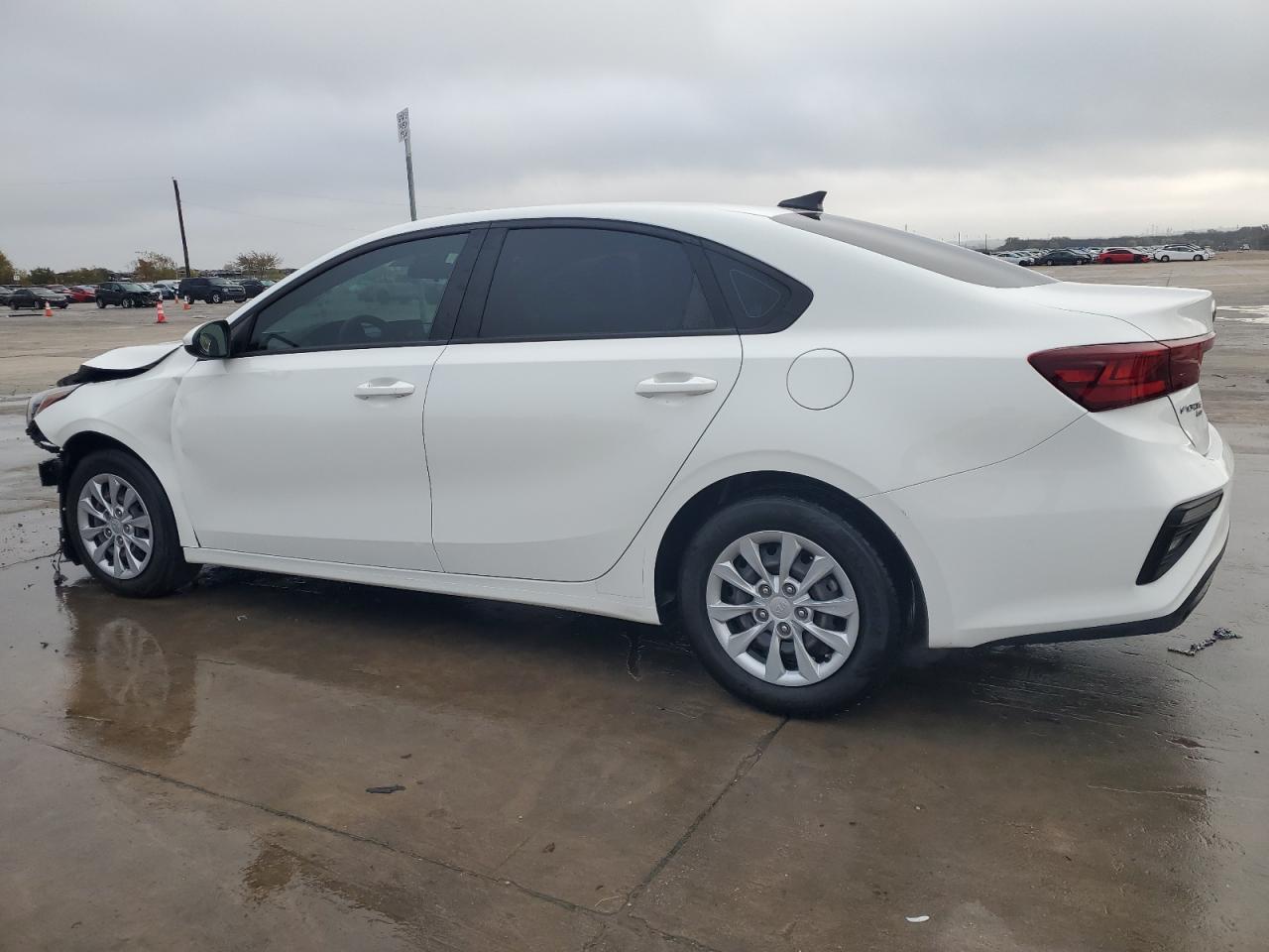 2021 KIA FORTE FE - Фото 2