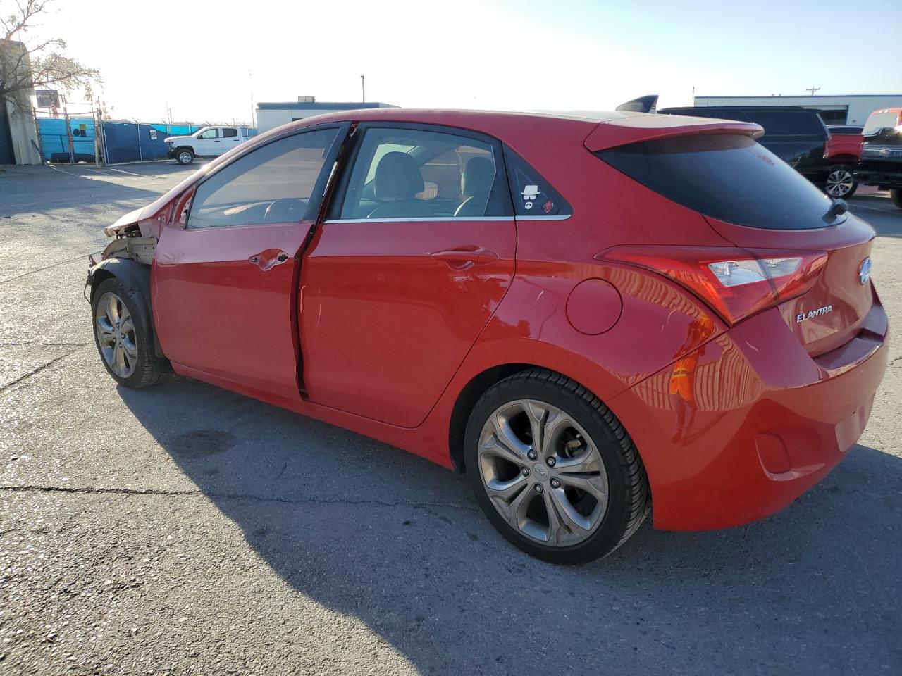 2013 HYUNDAI ELANTRA GT - Image 2