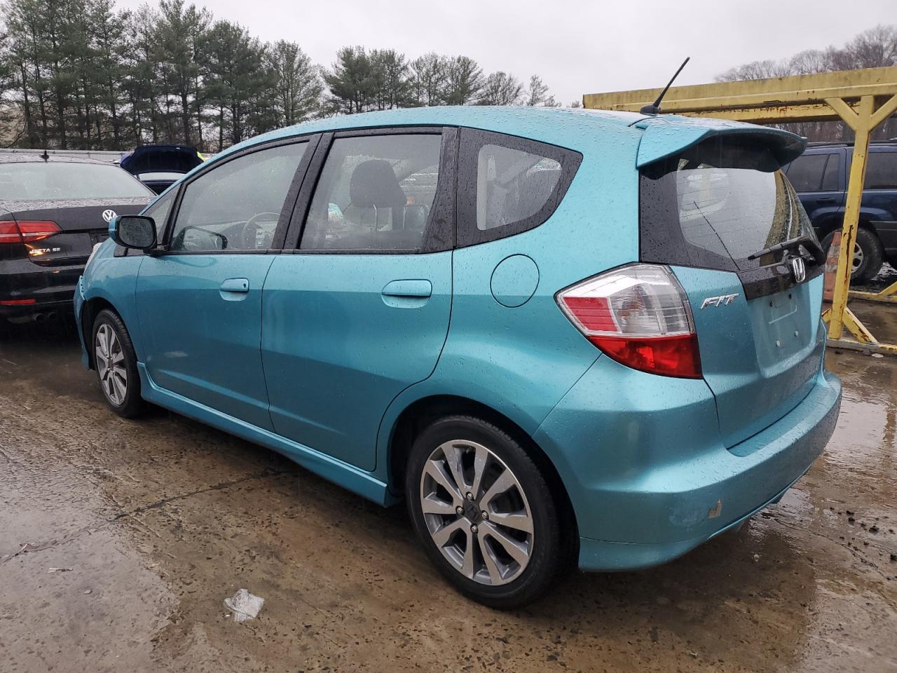 2013 HONDA FIT SPORT - Image 2