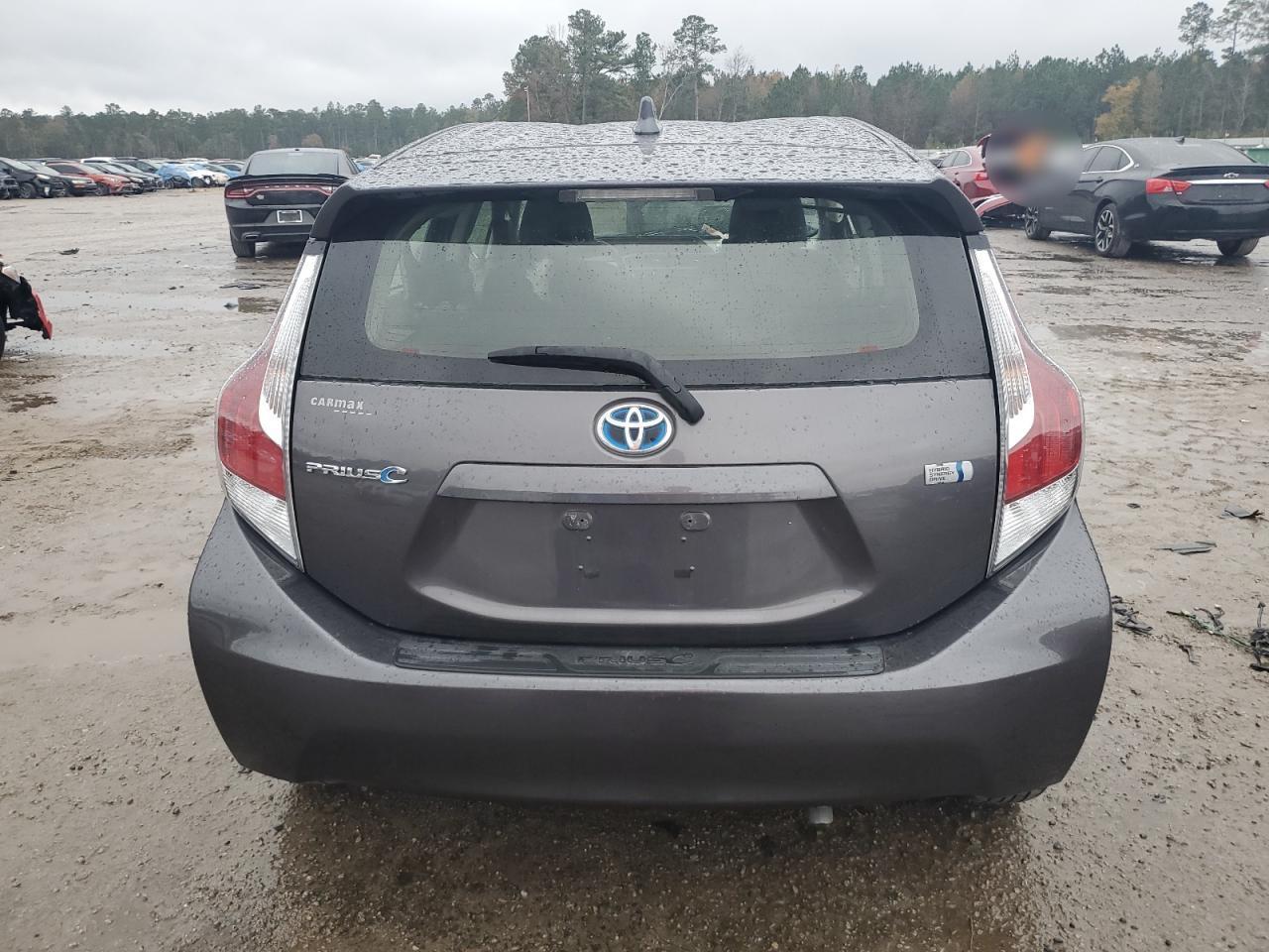 2016 TOYOTA PRIUS C - Фото 6