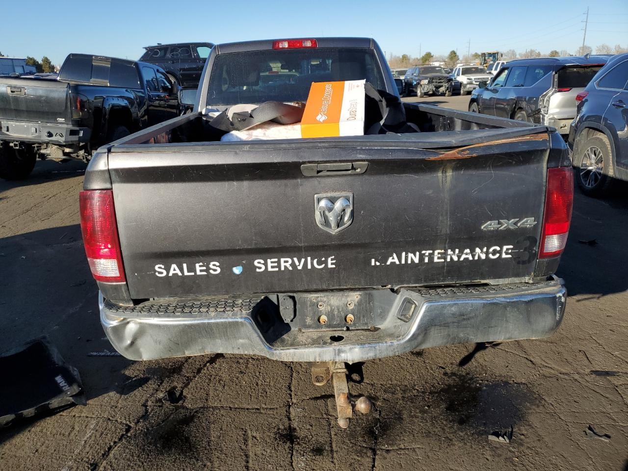 2014 RAM 1500 ST - Image 6