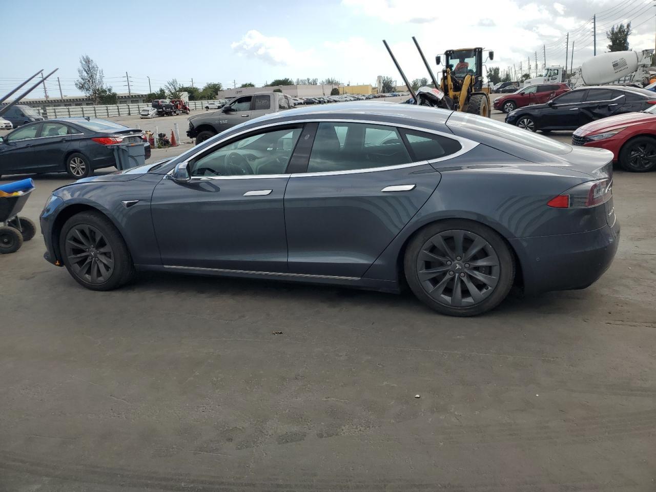 2018 TESLA MODEL S - Фото 2