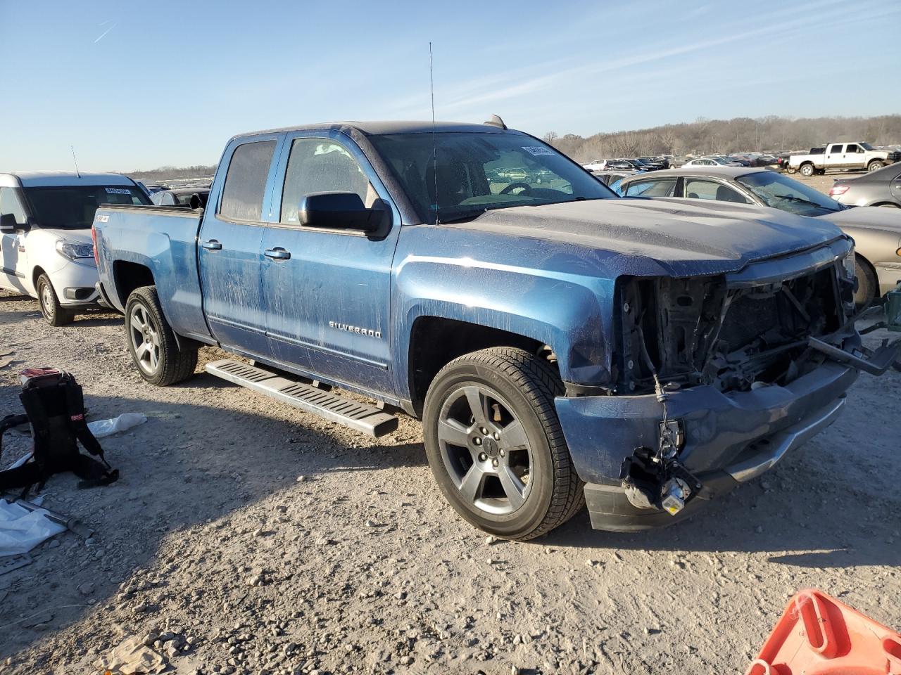 2016 CHEVROLET SILVERADO - Фото 4