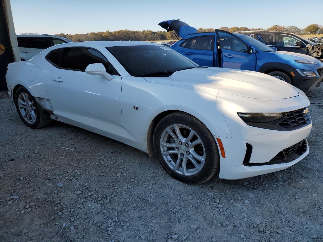 2019 CHEVROLET CAMARO LS - Фото 4