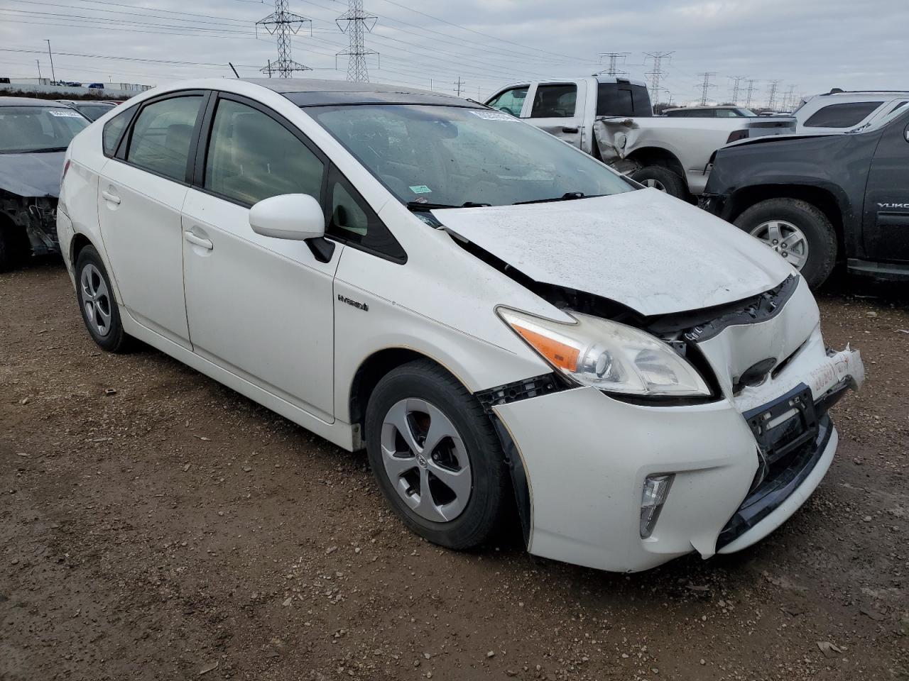 2013 TOYOTA PRIUS - Фото 4