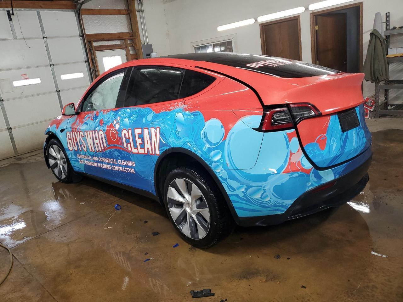 2023 TESLA MODEL Y - Фото 2