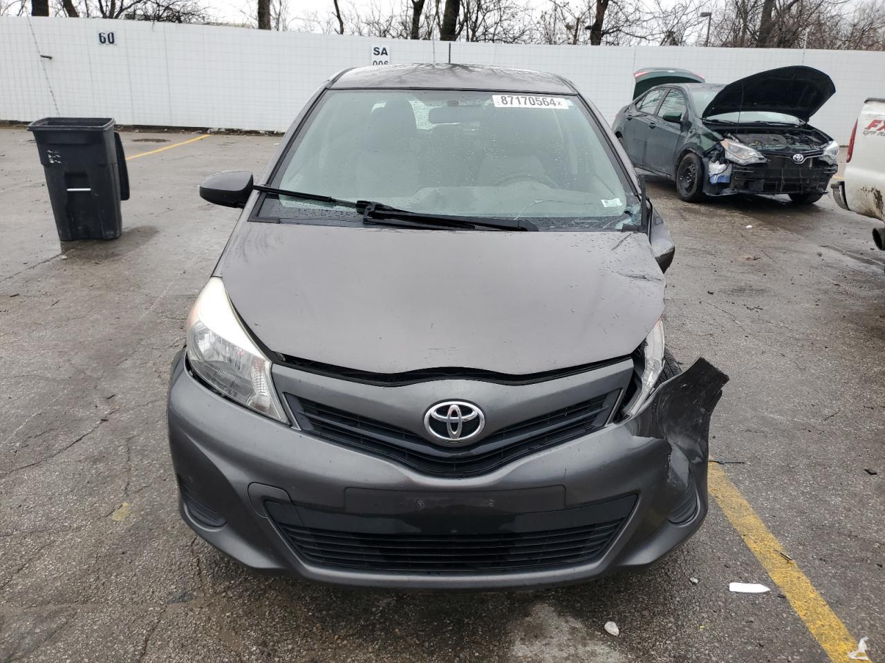 2014 TOYOTA YARIS - Фото 5