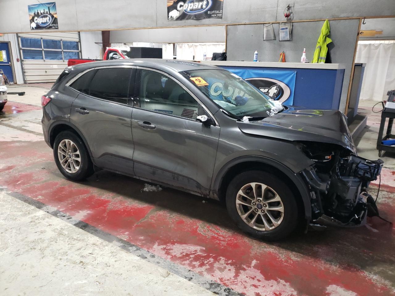 2020 FORD ESCAPE SE - Image 4