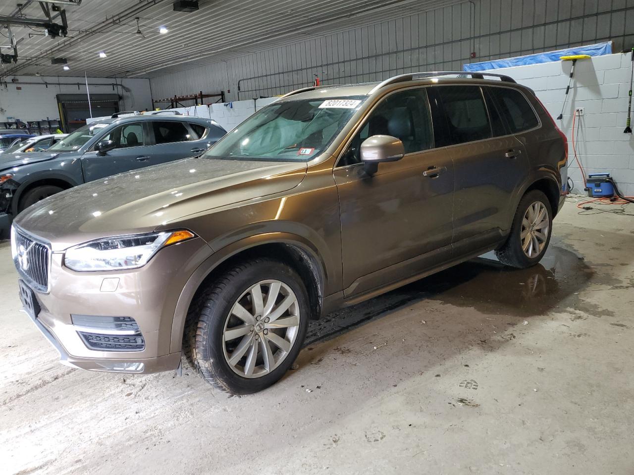 2016 VOLVO XC90 T6