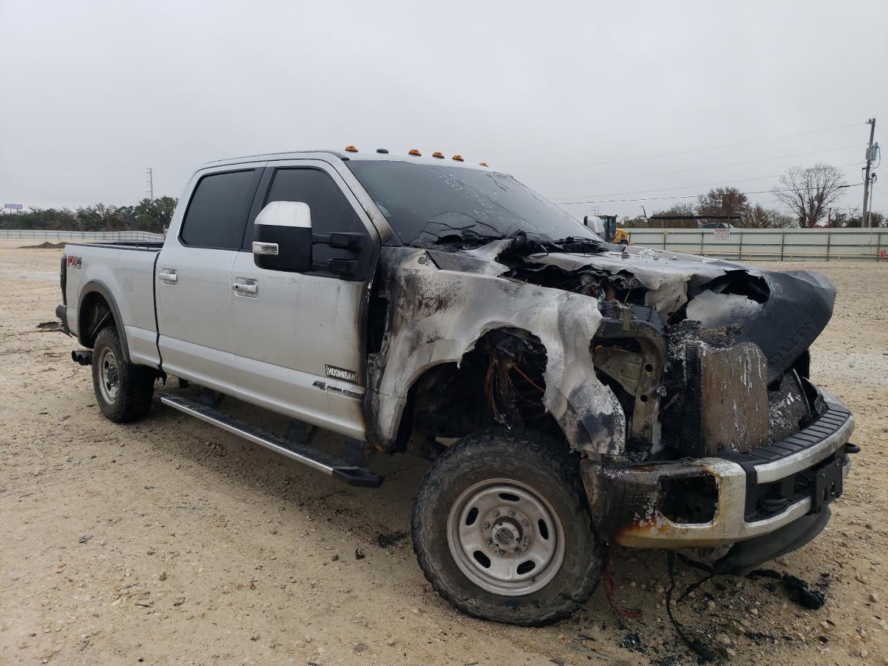 2017 FORD F250 SUPER - Image 4